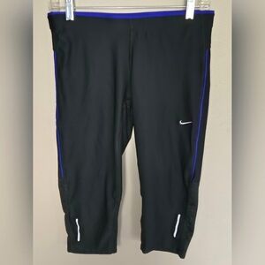 Women's Nike Dri-Fit Capri Reflective Running Leggings, Size Medium